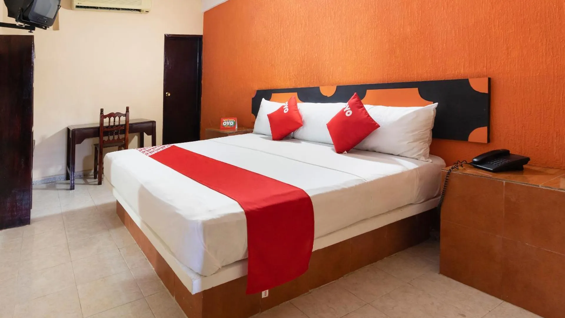 **  Oyo Hotel Merida Cancún Mexiko