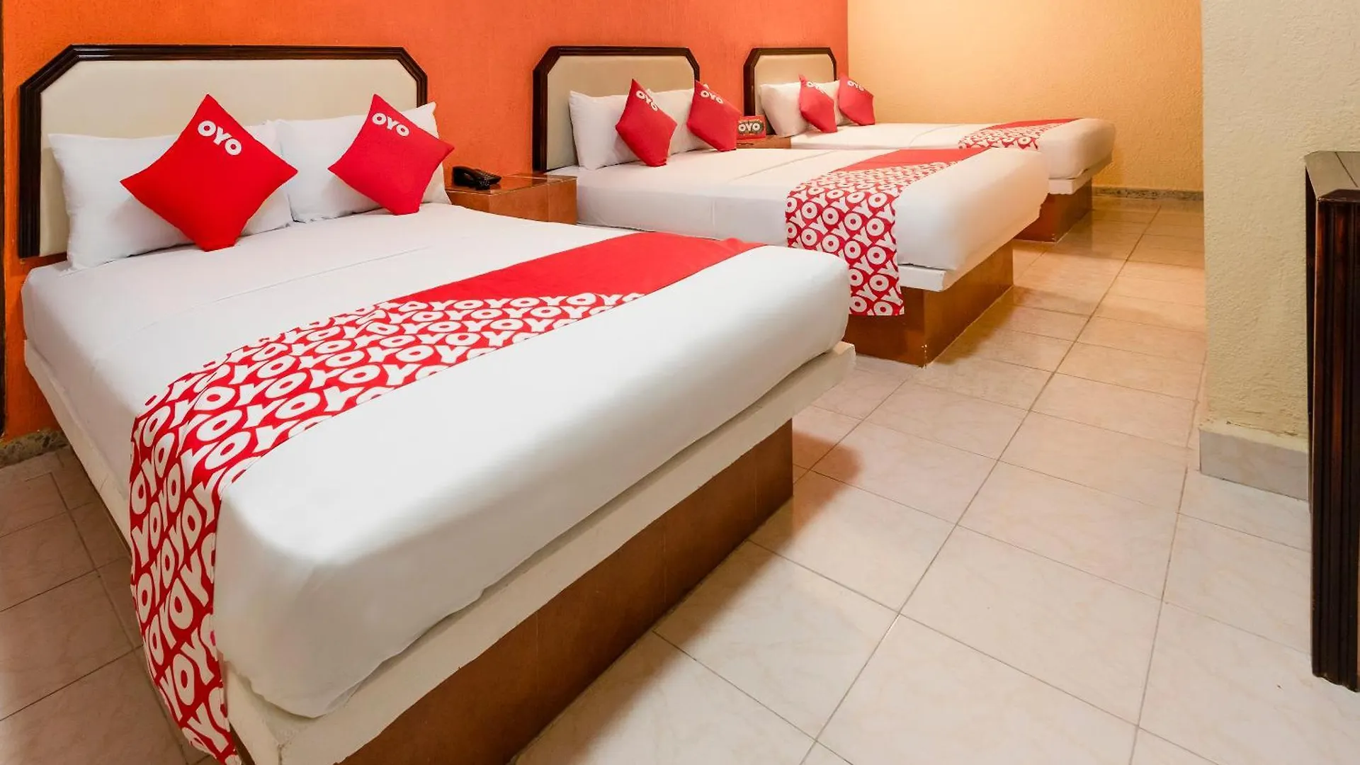 Oyo Hotel Merida Cancún 2*,