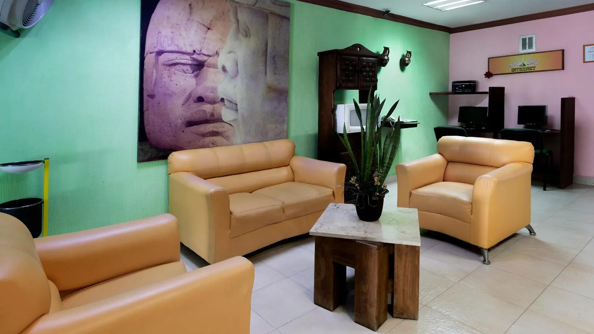 Oyo Hotel Merida Cancún