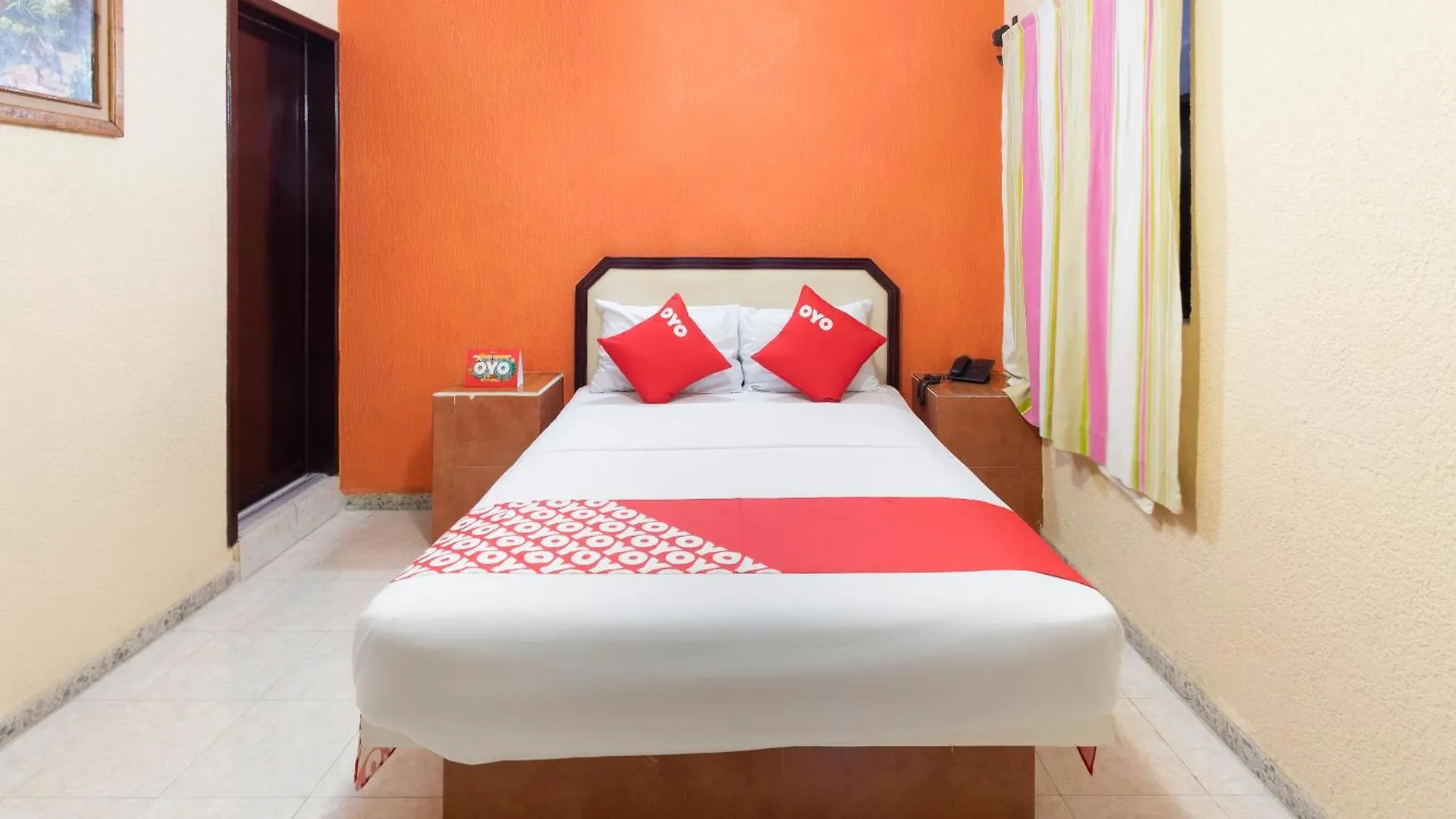 **  Oyo Hotel Merida Cancun Mexico